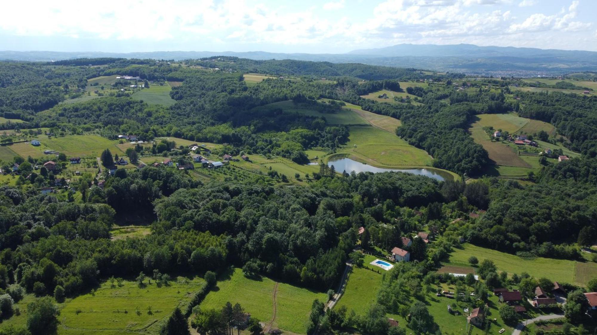 Villa Katarina With Pool Banja Luka Eksteriør bilde